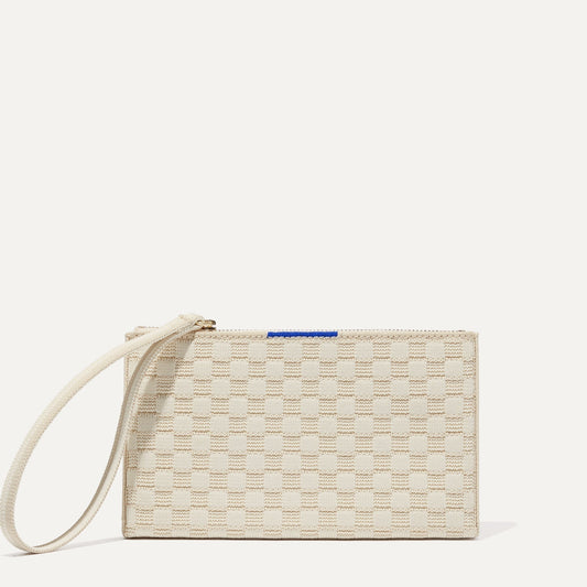 PDP |The Wallet Wristlet in Vanilla Basketweave, shown from the front.