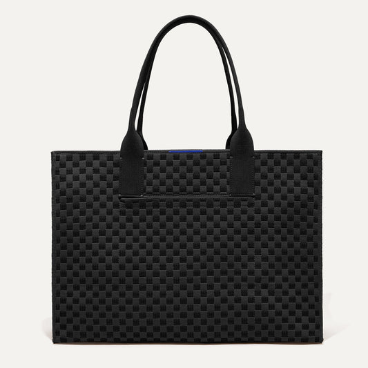 PLP |The Classic Tote in Black Sand, shown from the front.