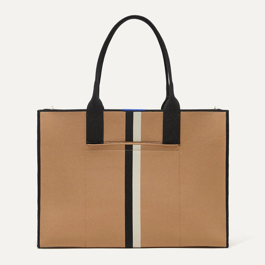 PDP |The Classic Tote in Grand Piano, shown from the front.