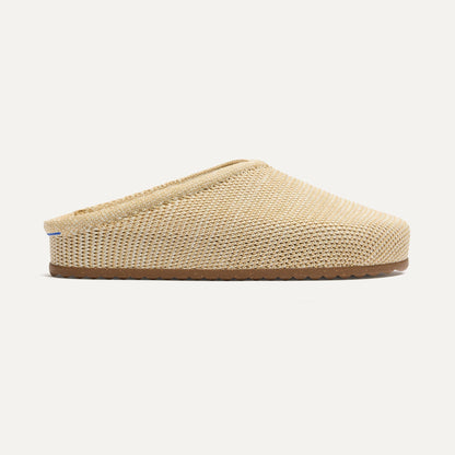 side | The Casual Clog in Pelican Raffia-Knit shown from the side.