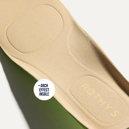 Close up of the Arch Effect Insole on The Daily Driver in Deepwater.