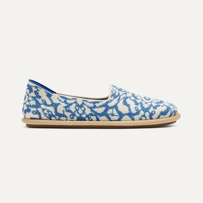 side | The Cruiser Loafer in Marine Bloom shown from the side.