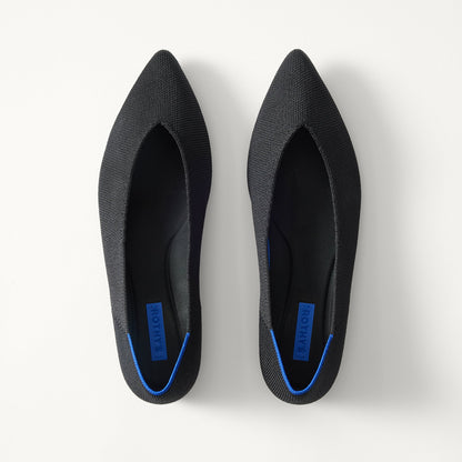 PDP | The Point III in Black shown from the top.
