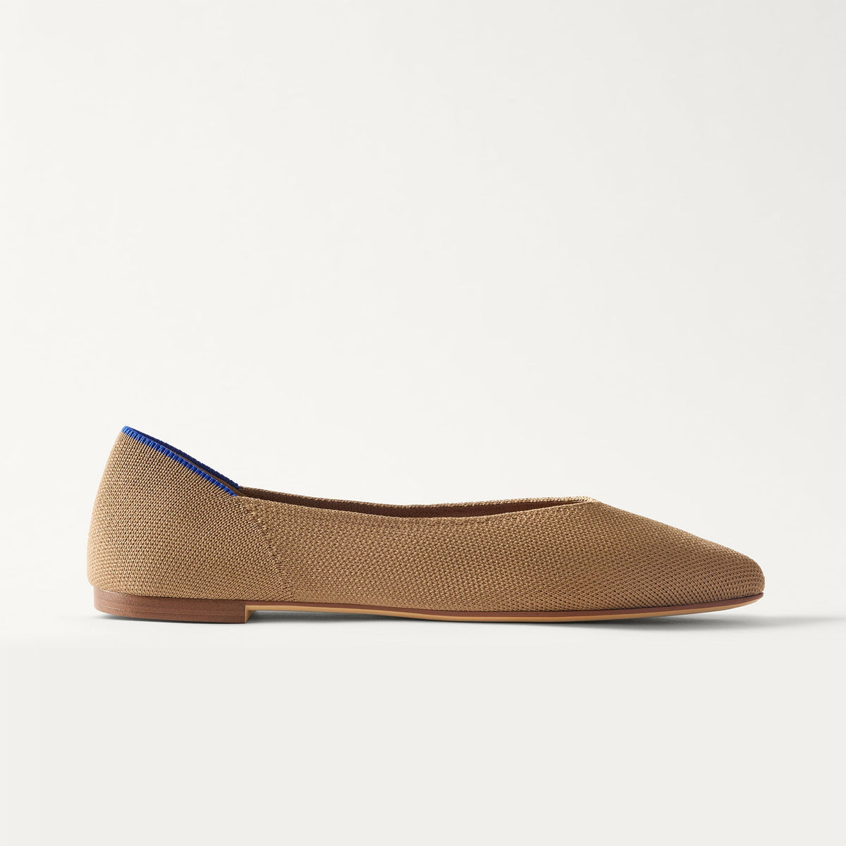 side | The Point III in Maple shown from the side.
