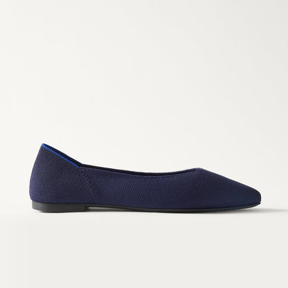 side | The Point III in Navy shown from the side.