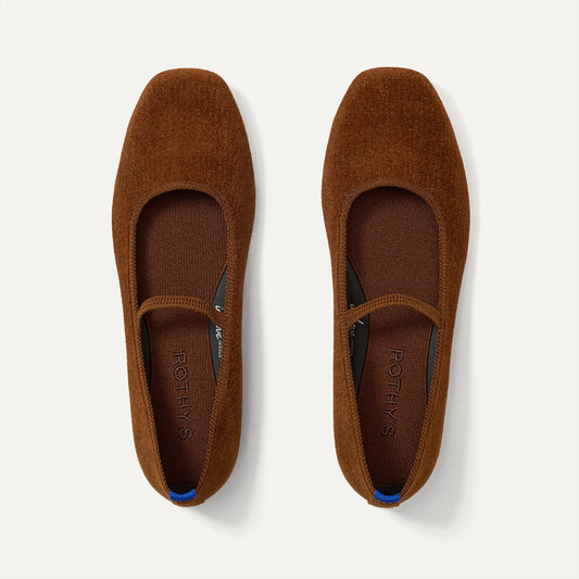 The Max Square Mary Jane in ReVelvet Russet shown from the top.