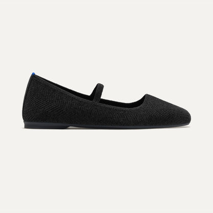 side | The Max Square Mary Jane in ReVelvet™ Black shown from the side.