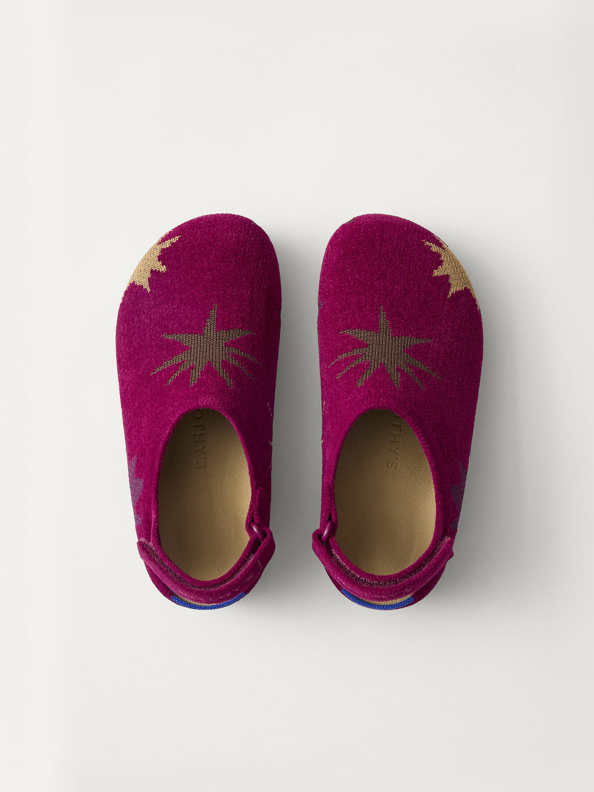 PLP | The Kids Clog in ReVelvet™ Fuchsia Burst shown from the top.