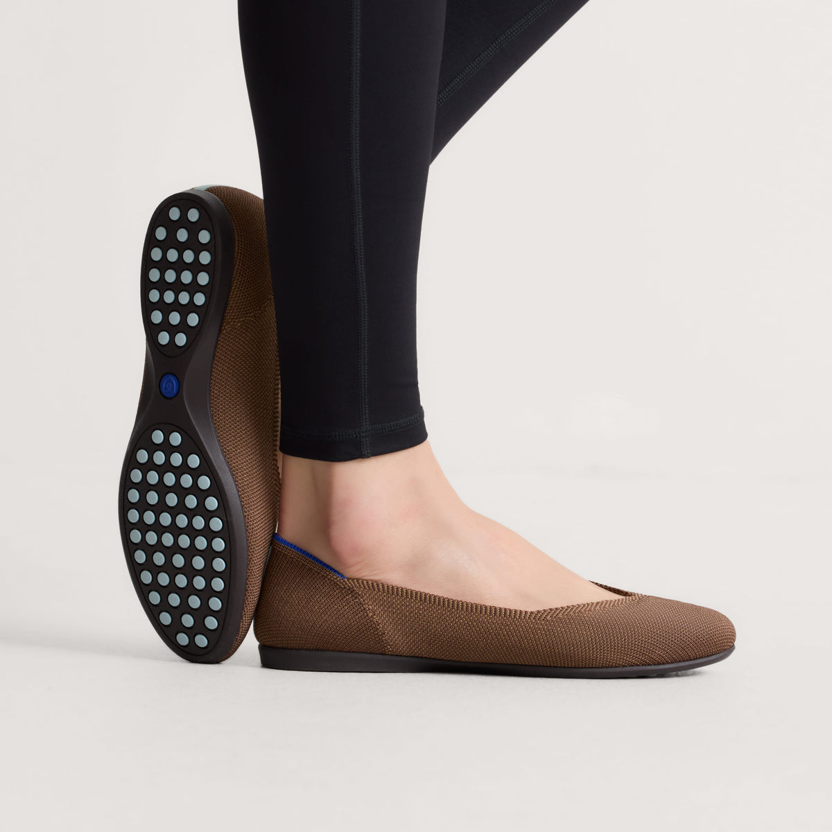 hover | Model wearing The Daily Flat in Minx.